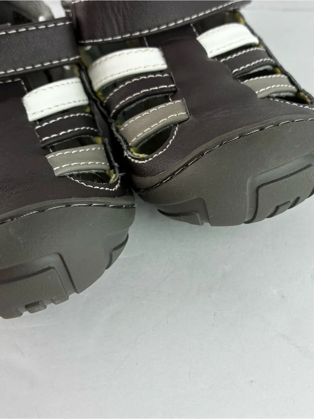 UGG Santore Toddler Velcro Sandals NWOT